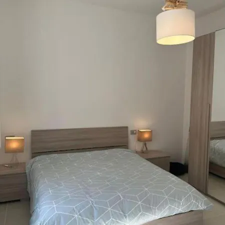 A Pochi Passi Dal Mare Apartment