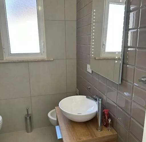 A Pochi Passi Dal Mare